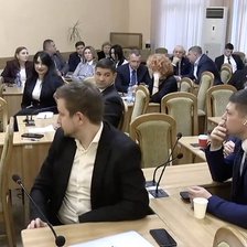 Schimbări în rândurile CMC. Candidații supleanți preiau trei mandate de consilieri în fracțiunile  PCRM, PSRM și PAS