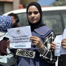 CPJ: Israel îi înfometează intenționat pe jurnaliștii din Gaza pentru a-i reduce la tăcere. Peste 100 de organizații cer salvarea lor (VIDEO)