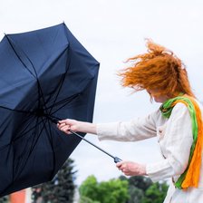 Alertă meteo: Cod galben de vânt puternic în toată țara