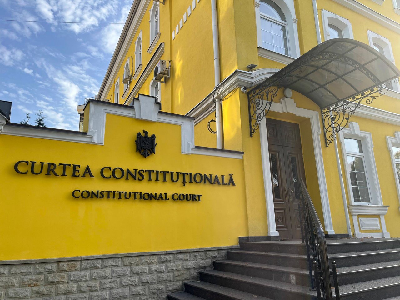 O nouă ședință la CC, cu protest la ușa instituției. Magistrații vor examina sesizarea depusă de fostul partid Șor