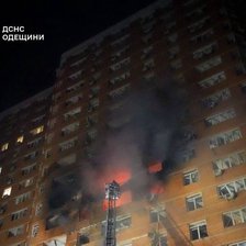 Atac nocturn cu drone asupra Odesei: cel puțin doi morți și 17 răniți, printre care trei copii