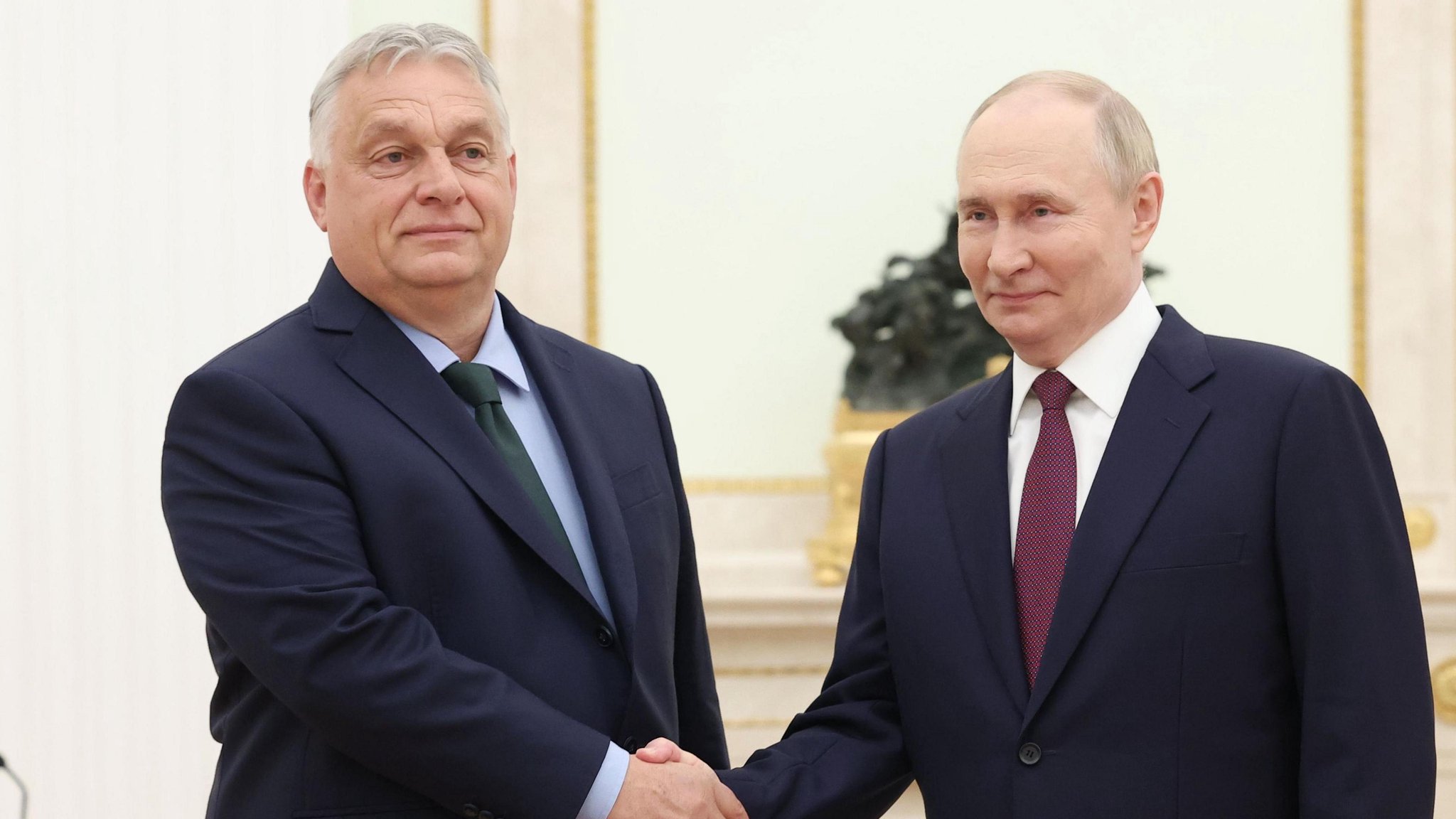 Putin l-a primit pe Orban la Kremlin pentru discuții despre energie și Ucraina