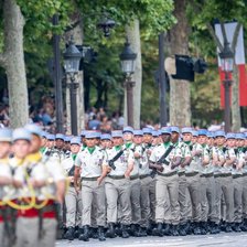 „Republica Moldova ar putea deveni următoarea țintă a Rusiei”. Franța se pregătește pentru un posibil război major în Europa