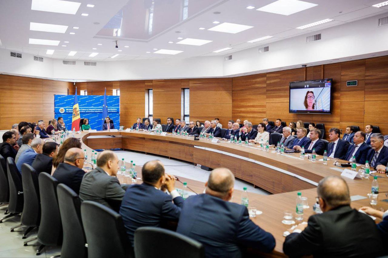 Prioritățile misiunii diplomatice moldovenești: noi ambasade, piețe de comercializare asiatice,  parteneriat strategic cu SUA, demararea negocierilor de aderare la UE și alte obiective