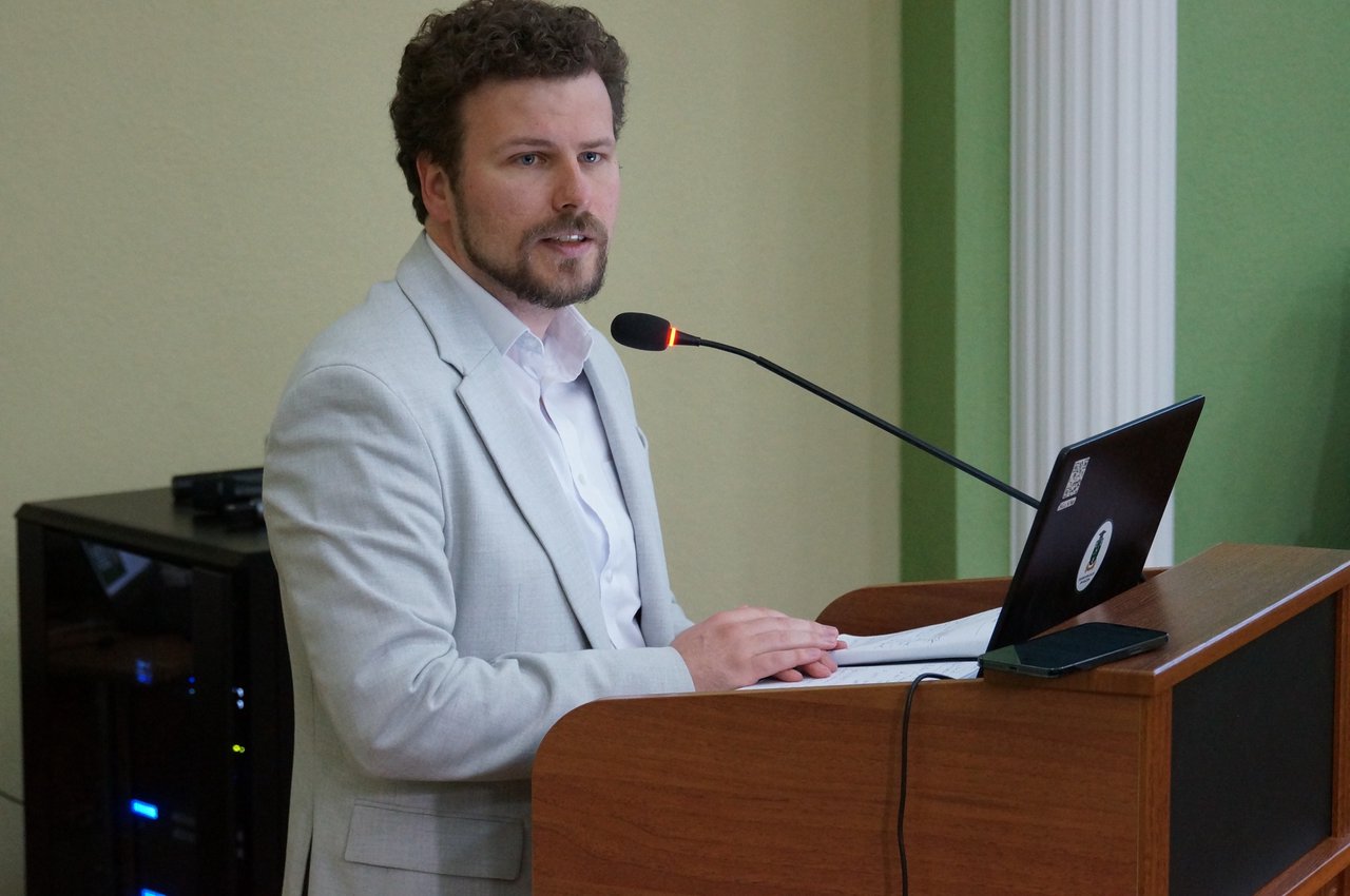 Șeful de la Educație, despre noul manual de istorie: „Vom solicita o recenzie  din partea Memorialului Victimelor Holocaustului”