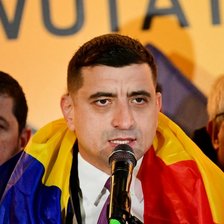 „Nu ne rămâne decât să luptăm”. Reacția lui George Simion după ce CCR a validat scrutinul din 18 mai (FOTO/VIDEO)