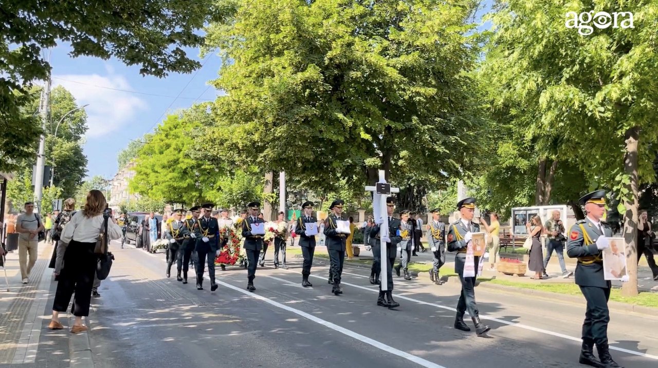 LIVE TEXT. Zi de doliu național în R. Moldova. Compozitorul Eugen Doga este condus pe ultimul drum 