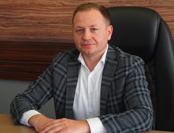  „Să vedem probatoriu, nu vorbe pe Facebook”: Directorul de la „Metalferos” îi răspunde lui Plîngău la acuzații de corupție