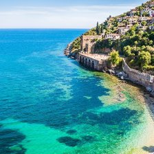 Turcia: 4.000 de hoteluri, închise. Turiștii au rămas fără cazare