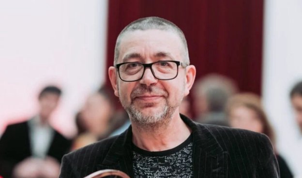 Vasile Ernu, vizat în acuzații de agresiune sexuală. Scriitorul: „Nu am ce comenta”