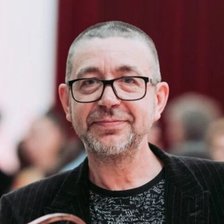 Vasile Ernu, vizat în acuzații de agresiune sexuală. Scriitorul: „Nu am ce comenta”