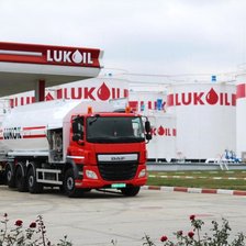 Guvernul, despre sancțiunile impuse companiei Lukoil: Aeroportul Chișinău nu riscă să rămână fără combustibil (VIDEO)