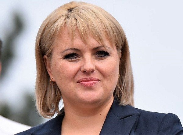 Deputata PSRM Irina Lozovan și-a anunțat plecarea din fracțiunea parlamentară și din partid. Aceasta se alătură Mișcării pentru Popor