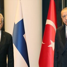 Parlamentul turc a ratificat aderarea Finlandei la NATO, în timp ce Suedia a fost lăsată să aștepte