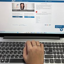 Peste 100 de școli au primit donații prin MPay. Suma totală ajunge la aproape un milion de lei