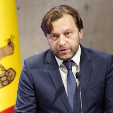 Fostul șef de la Economie ar putea fi numit membru al Consiliului de supraveghere al BNM