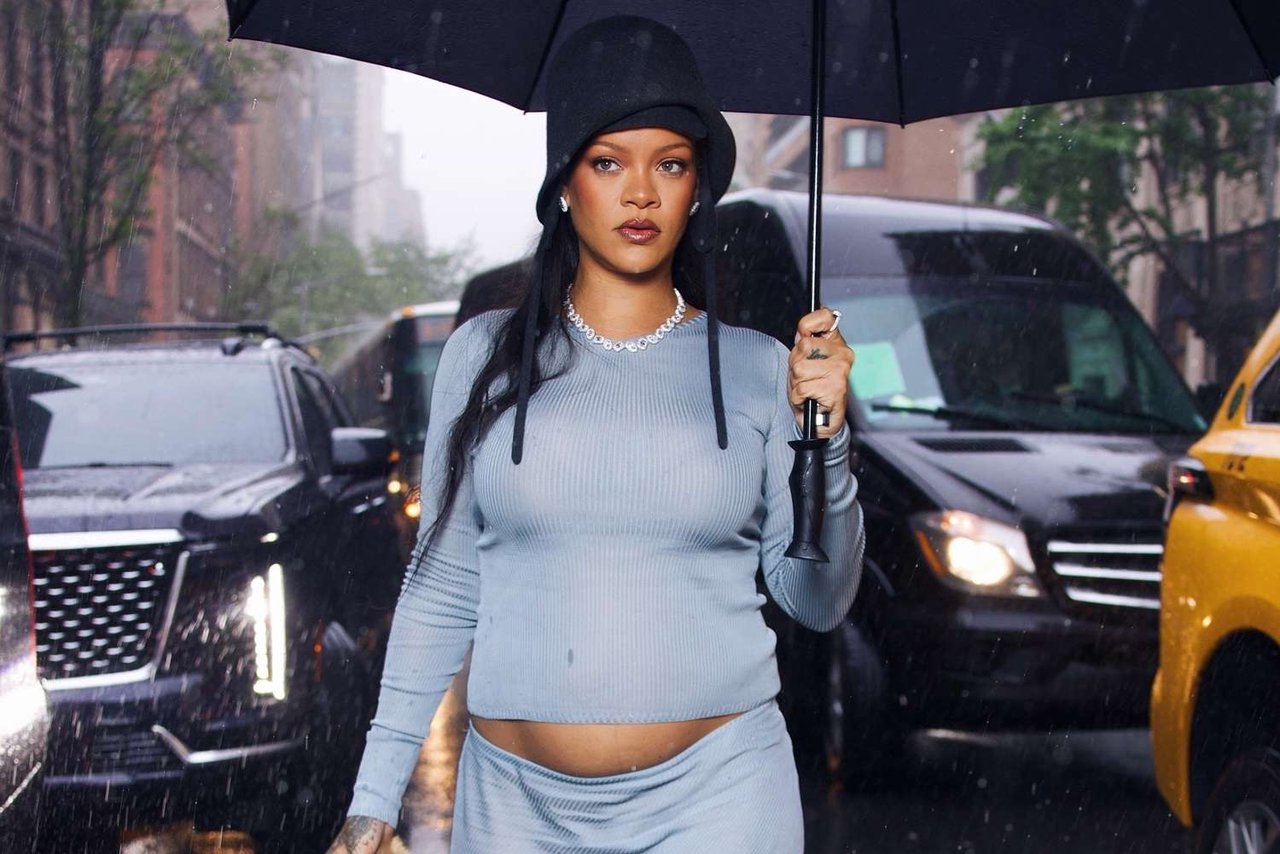 Rihanna așteaptă al treilea copil. Anunțul a fost făcut discret, la Met Gala 2025