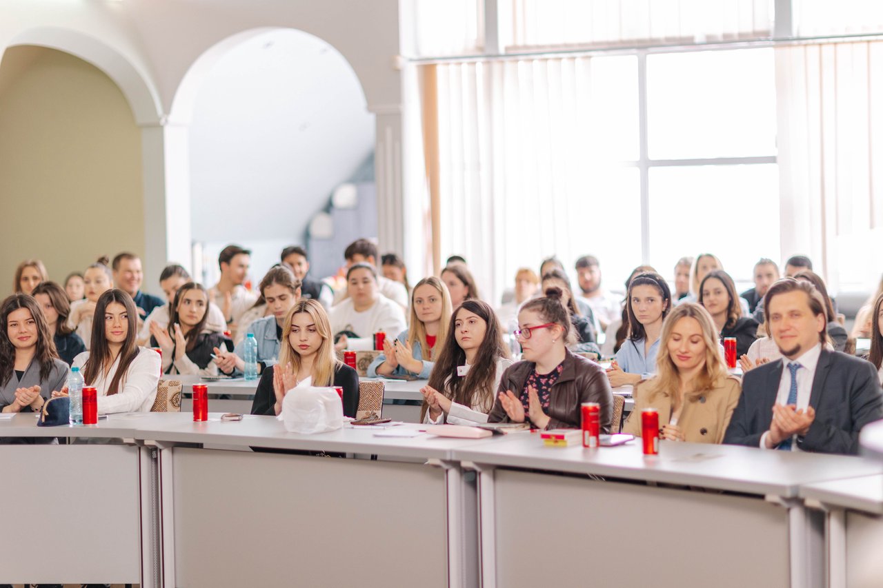 Peste 100 de tineri au participat la evenimentul aniversar „10 ani de Stipendium Hungaricum în Republica Moldova”
