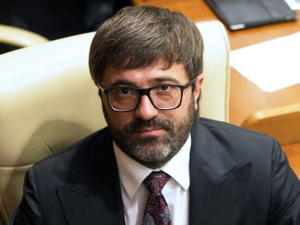 Andronachi, eliberat din arest la domiciliu sub „garanție personală”. Încheierea nu poate fi atacată
