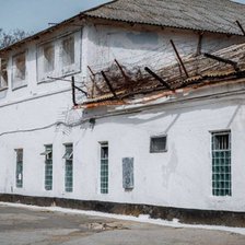 Anchetă internă la Penitenciarul nr. 13: Directorul instituției a fost suspendat din funcție, iar un alt angajat - reținut