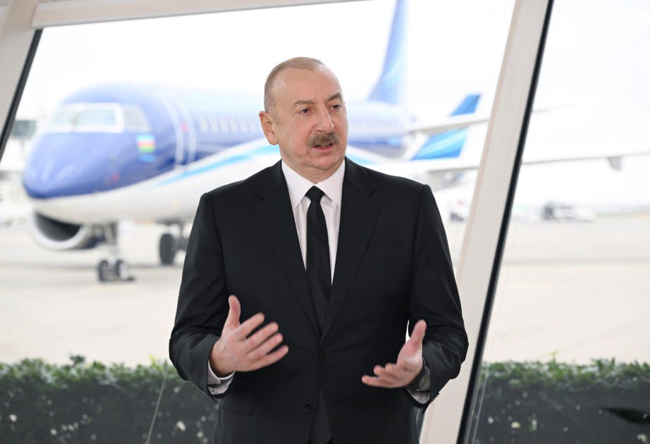 Președintele azer, Ilham Aliev, acuză Rusia de prăbușirea avionului companiei Azerbaijan Airlines. Cere pedepse penale