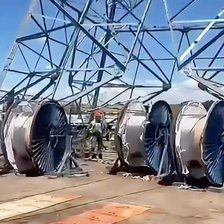 A început instalarea cablurilor pe Linia electrică Vulcănești–Chișinău (VIDEO)