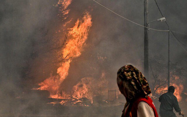 Ultima oră! Nagorno-Karabah: Circa 200 de persoane au fost rănite într-o explozie puternică dintr-un depozit de combustibil 