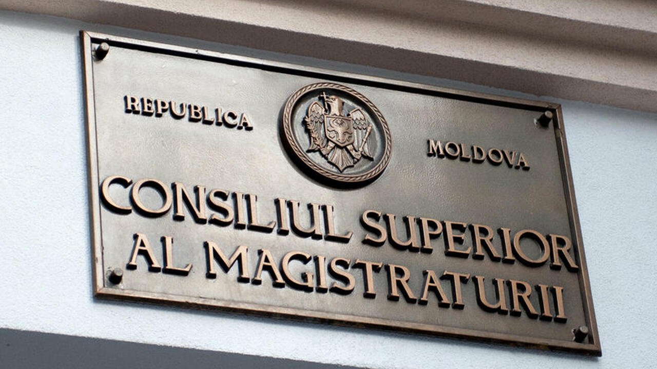 „Mingea va fi în fileul judecătorilor” sau „imixtiune în activitatea puterii judecătorești”: Reacții după deciziile CSS privind justiția