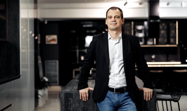 Percheziții la fondatorul Bismobil Kitchen, după eliberarea acestuia din arest preventiv 