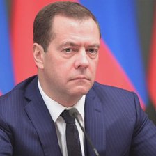 Medvedev îl amenință pe Trump: „Nu uita că fiecare nou ultimatum este un pas către război”