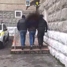 „Adăpostea” minore, ca să le exploateze sexual. Opt fete ar fi fost abuzate de un bărbat, în Chișinău
