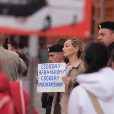 Proteste în Rusia. Susținătorii opozantului Alexei Navalnîi au ieșit în stradă de ziua lui