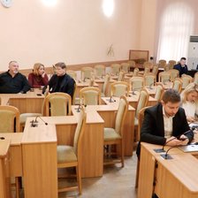 Secretar în concediu, înlocuitor fără împuterniciri. Mai mulți consilieri acuză Primăria de blocarea activității CMC