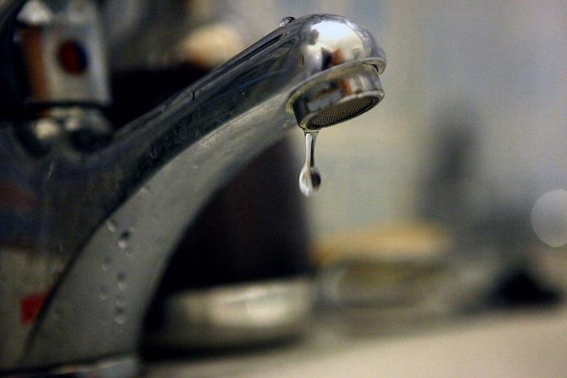 Comratul rămâne fără apă pe timp de noapte

