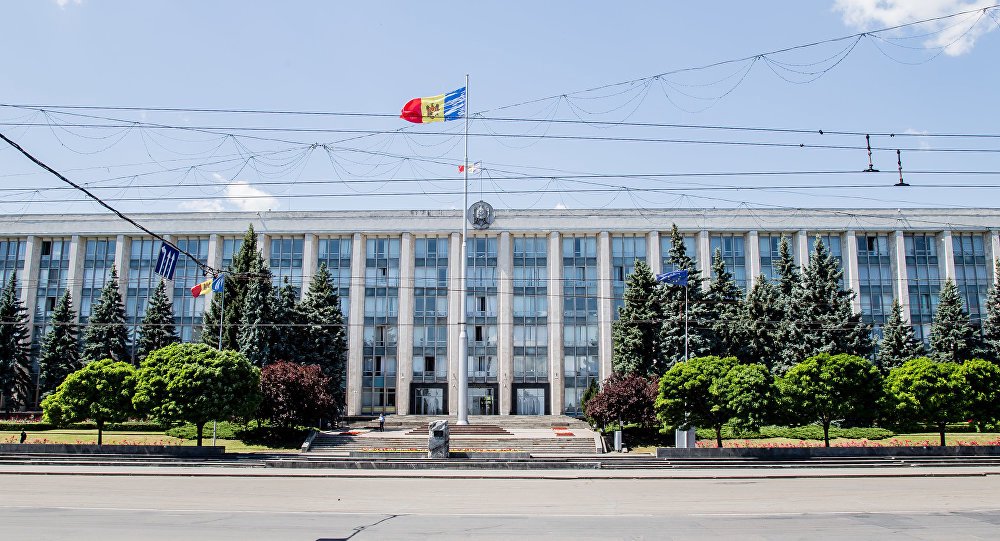 Replica Guvernului după ce Ceban a recomandat folosirea CSE pentru a obține rezervarea PMAN pentru Adunarea „Moldova Europeană”