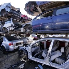 Șase autorizații pentru gestionarea vehiculelor scoase din uz, într-un sistem REP încă deficitar 

