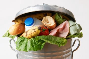 Expert: În 2024, moldovenii vor arunca la gunoi circa 180 de mii de tone de alimente