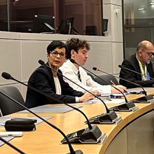 Marta Kos: „Nu cădeți în capcana ideii că aveți nevoie de decuplarea de Ucraina pentru a continua procesul de aderare”