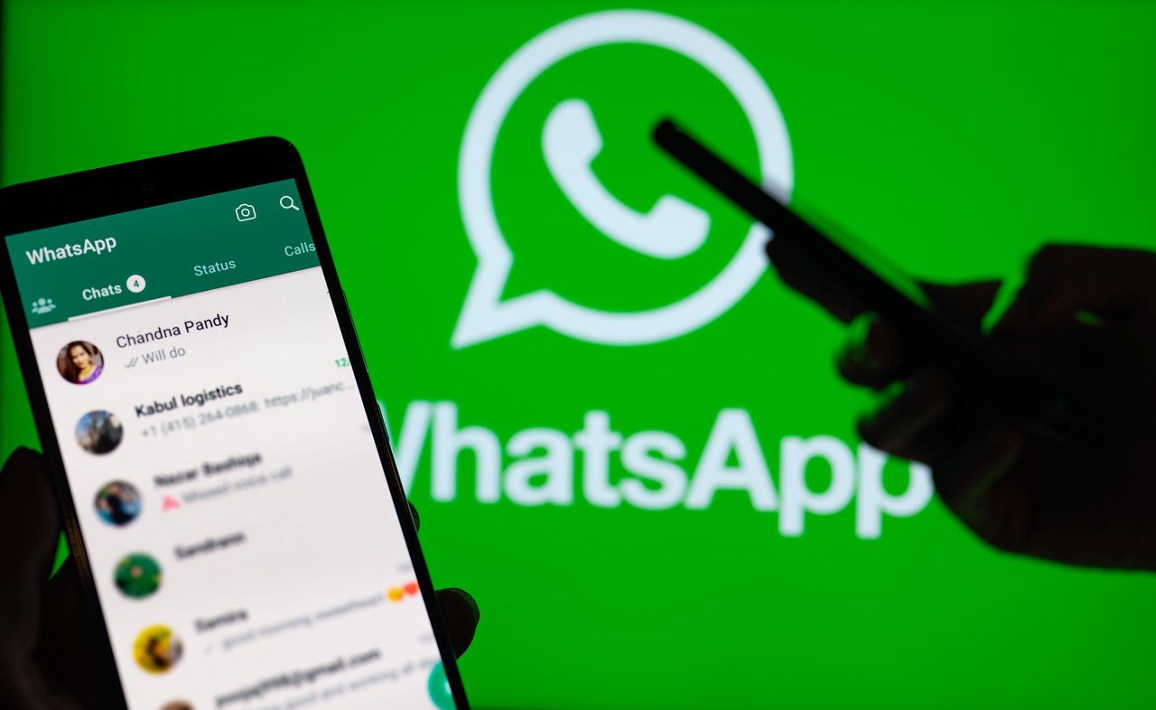 WhatsApp te ajută să comunici în limbi străine cu noua integrare Google Translate
