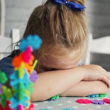 Două angajate ale unei grădinițe din Anenii Noi, concediate după un presupus caz de agresiune. Poliția a deschis o anchetă