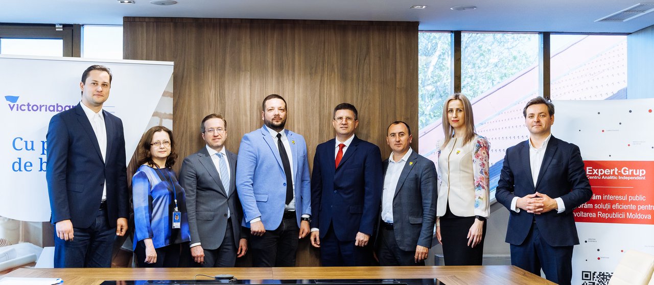 Victoriabank va intermedia viitoarea emisiune de obligațiuni municipale a Primăriei Sireți
