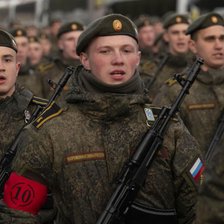 Rusia intensifică recrutarea: Bărbați ridicați din sălile de fitness și duși la birourile militare (VIDEO)