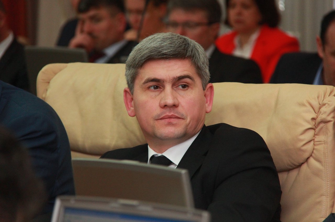  Procurorii constată: Ex-ministrul de Interne, Alexandru Jizdan, nu poate fi cercetat pentru îmbogățire ilicită. Iată cauza