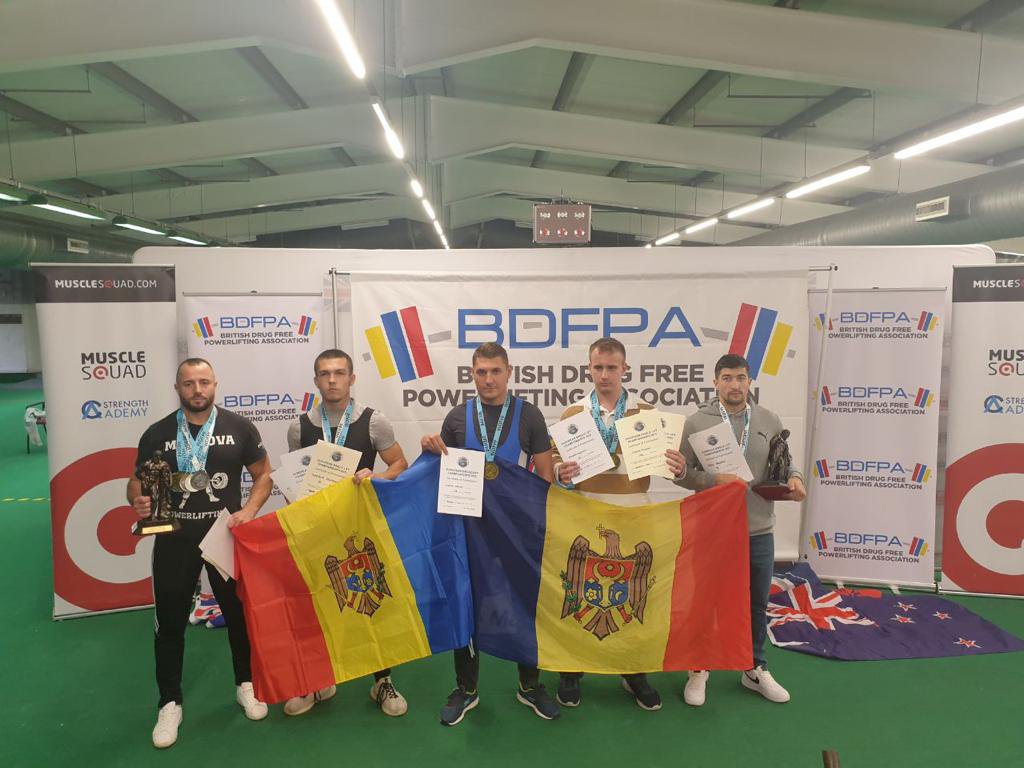 Medalii și două recorduri mondiale. Sportivii din R. Moldova, cu performanțe la Campionatul European de Triatlon Forță