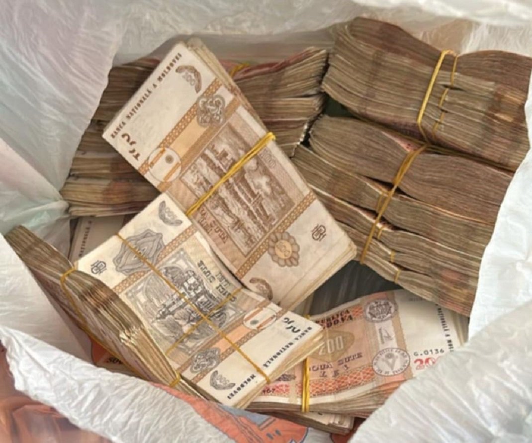 Corupție sistemică la Edineț? Un polițist a fost reținut, iar alți patru sunt cercetați în stare de libertate