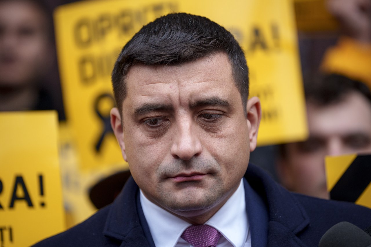 „Ne-au furat victoria”. George Simion îndeamnă cetățenii moldoveni „să o înfrângă politic” pe Maia Sandu (VIDEO)