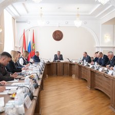 Bugetarii din regiunea transnistreană își vor primi salariile în două tranșe lunare, începând cu 1 iulie