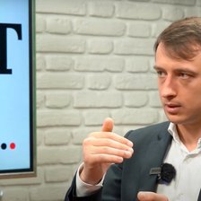 Șeful de la Autosalubritate, despre cauza apei verzi din localitatea Țînțăreni: „Nimeni nu luptă cu adevăratul motiv al problemei”