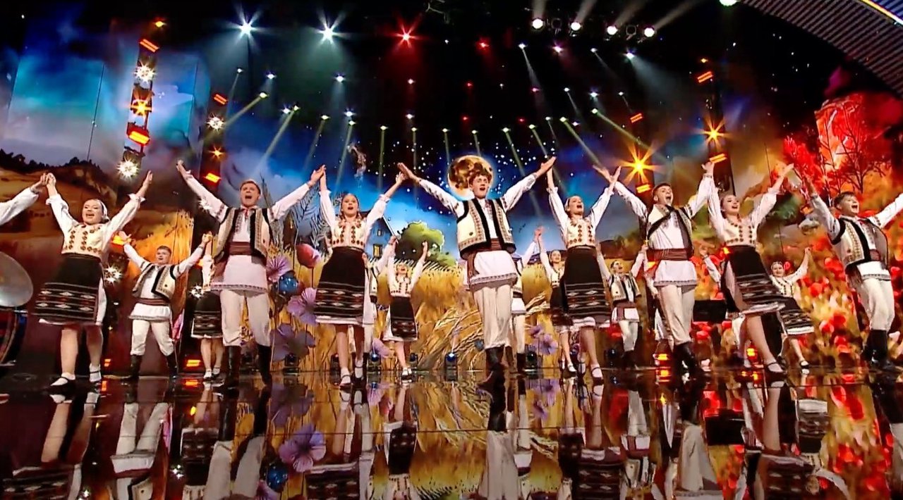 Finala Românii au talent: Ansamblul Hecenii urcă pe scenă cu un dans popular spectaculos (VIDEO)