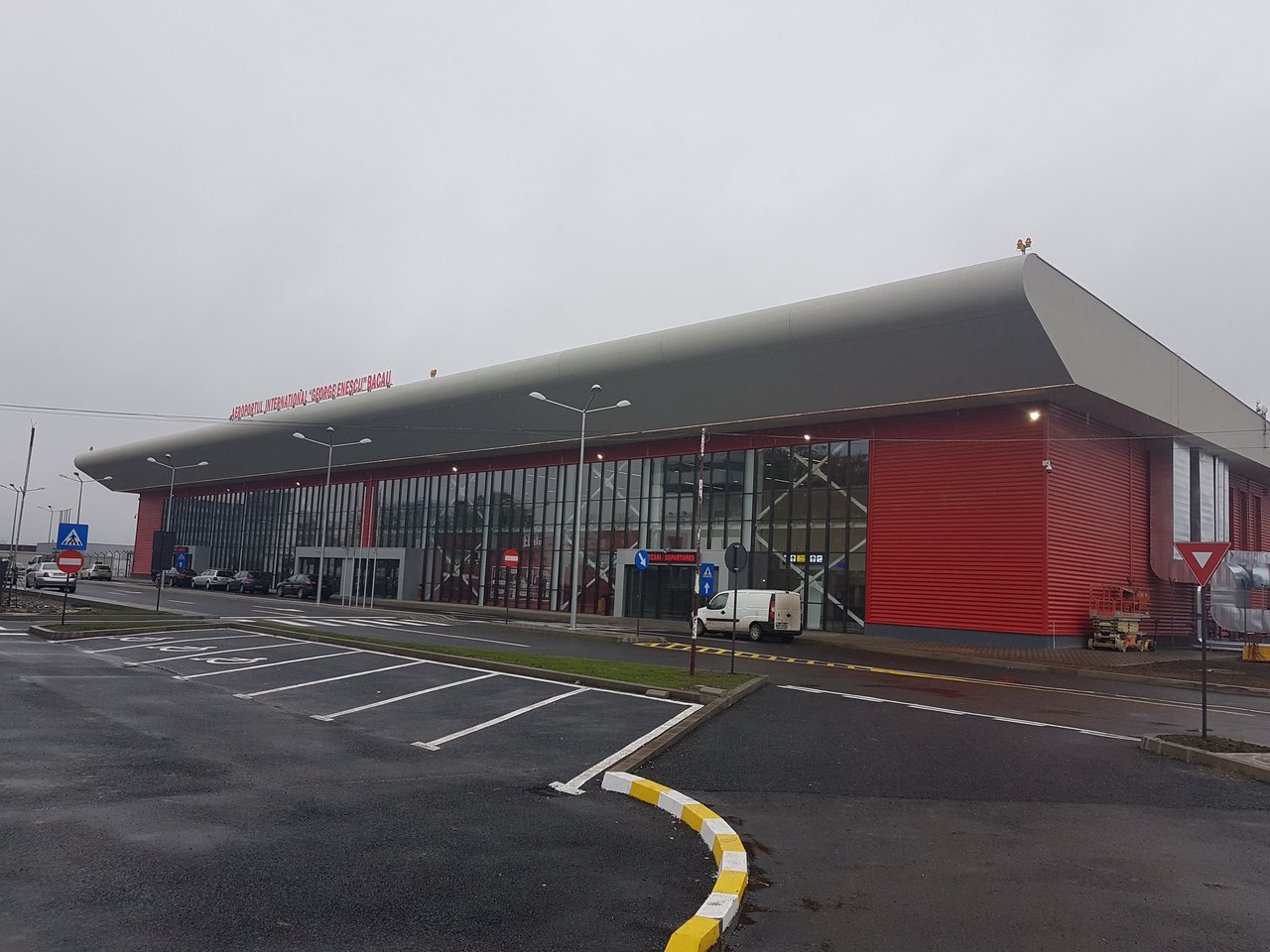 Transport gratuit de la Chișinău la aeroportul Bacău. Când va circula și în ce condiții
